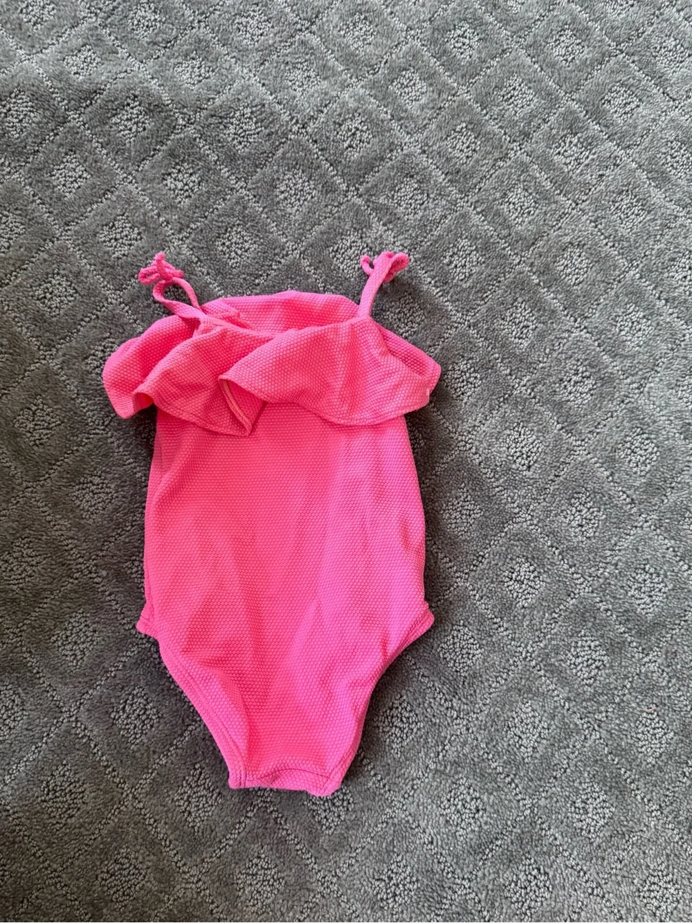 Baby Girl’s Old Navy Pink Ruffle One-Piece Swimsuit Bathing Suit Size 18-24 mo
